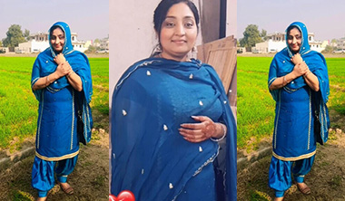 Busty Tanker Horny Punjabi Milf Showing And Fingering Pussy